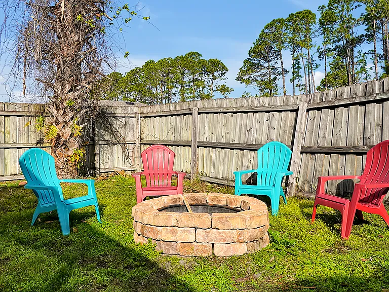 36 Pinetree Dr — Photo 45