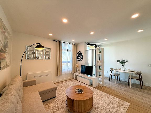 5th image of 3450 El Cajon Blvd #306