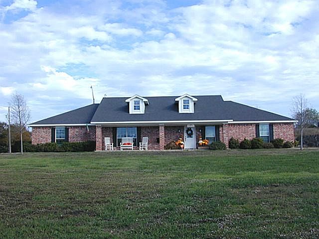 1st image of 313 Hannah Dr