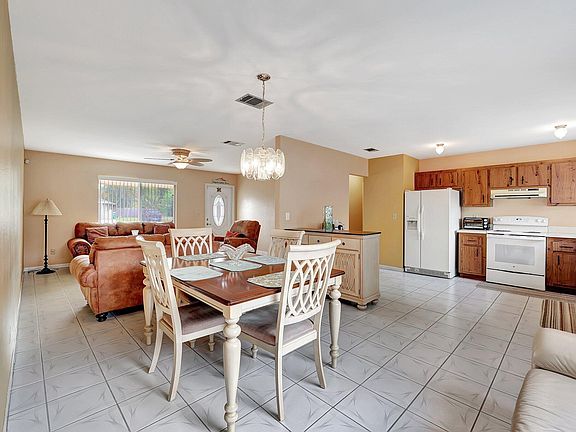 5th image of 1441 SE Marisol Lane