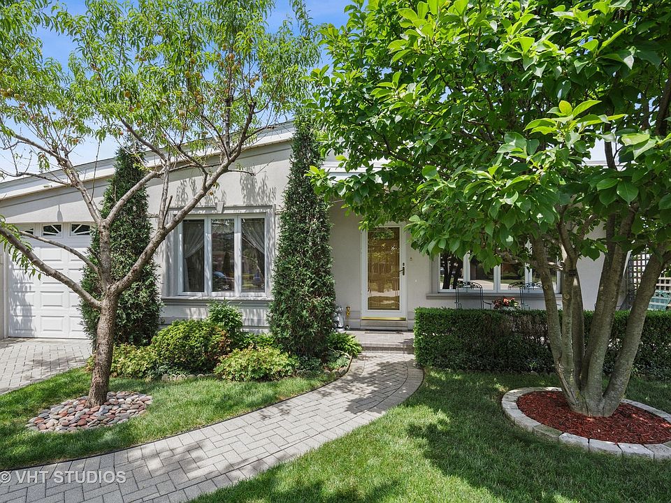 1st image of 8458 W Clara Dr