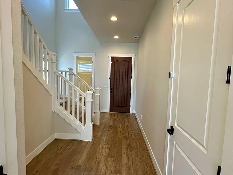 29054 NW Keenon St — Photo 9