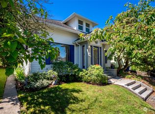 109 NE 58th St, Seattle, WA 98105