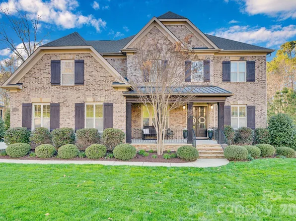 13404 Long Common Pkwy, Huntersville, NC 28078