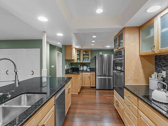 5th image of 4903 BARBARAS LANE