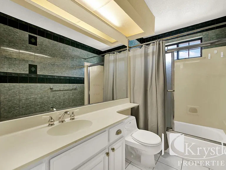 152 Chesapeake Dr — Photo 26