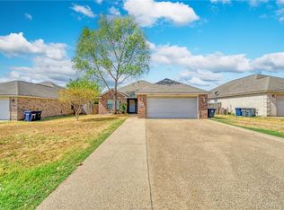 3516 Farah Dr, College Station, TX 77845