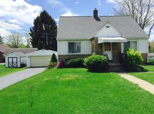 2316 Roy Dr, New Castle, PA 16101