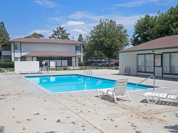 2nd image of 26200 Redlands Blvd Unit 104