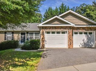 31 Kirby Rd, Asheville, NC 28806