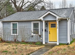 1928 Long Green Ln, Hampton, VA 23663