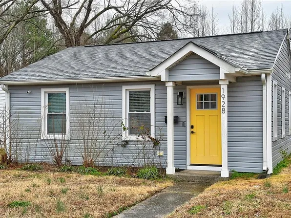 1928 Long Green Ln, Hampton, VA 23663