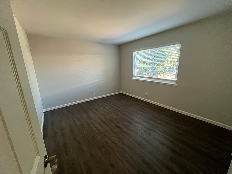 2646 Baldwin Ln #2 — Photo 9