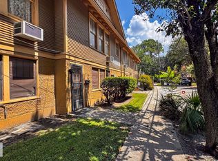Spacious 3bd/3ba on Broadway!, New Orleans, LA 70118