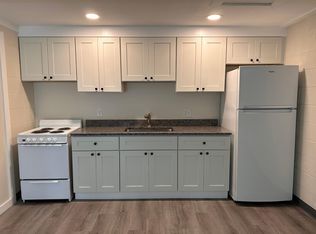 2034 Riverdale St #201, West Springfield, MA 01089