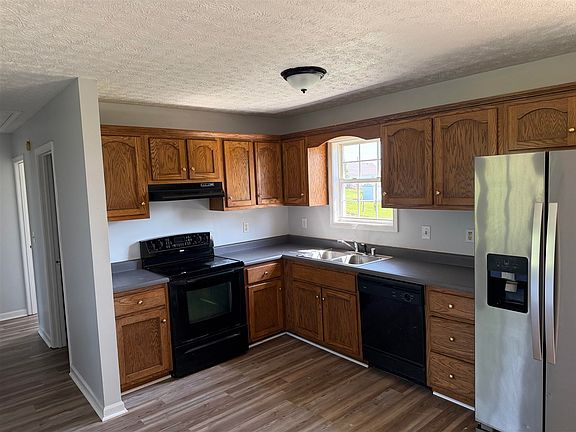 4th image of 1776 Halifax Rd