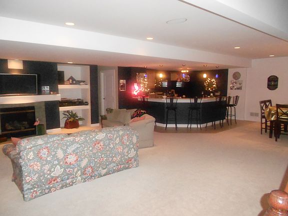 2nd image of 101 Bellerosa Dr