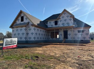 1749 Hazel Farms Ln, Bowling Green, KY 42103