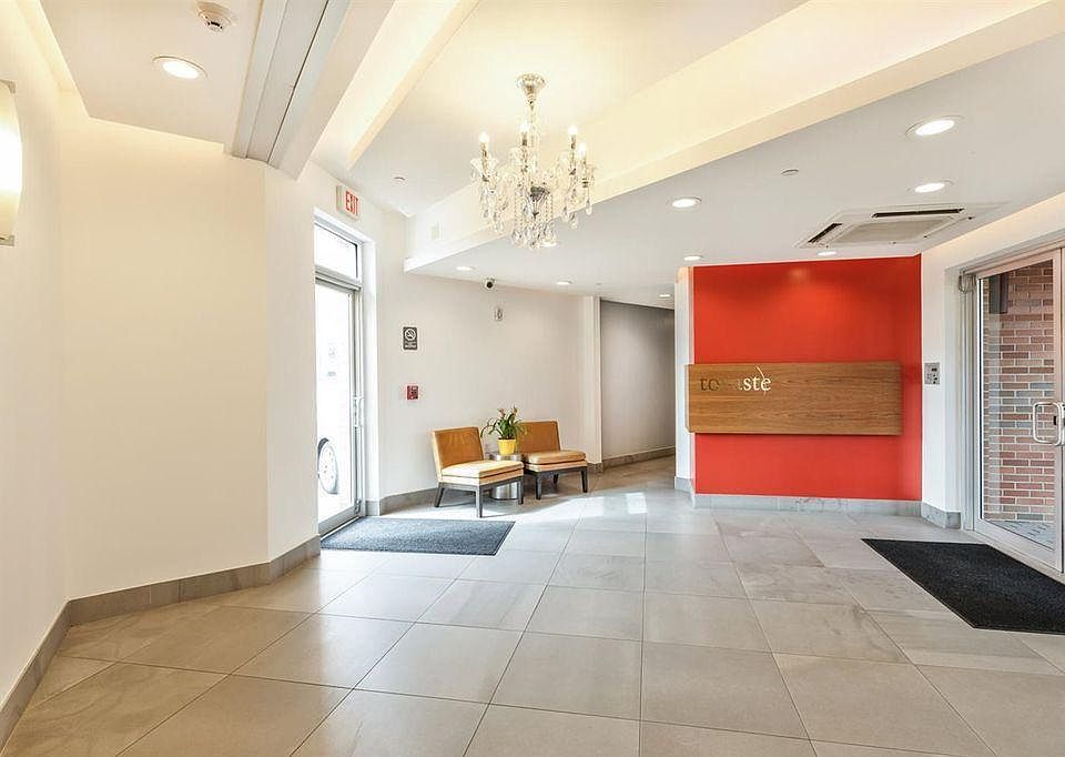 2nd image of 19 Rock St APT 502