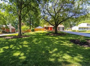 11032 Morrow Dr, Saint Ann, MO 63074