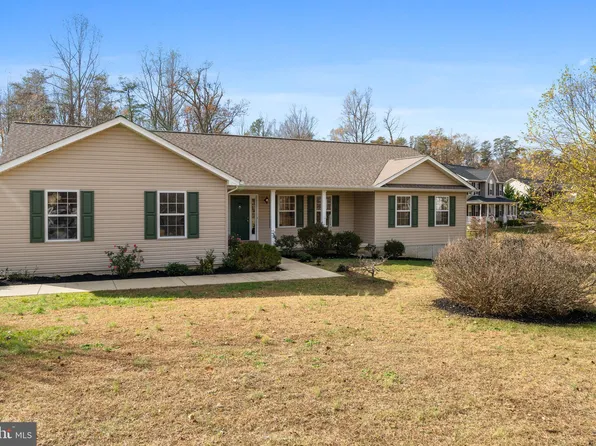 7149 Juliette Low Ln, Hughesville, MD 20637