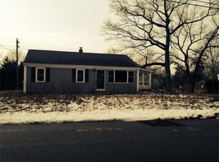 147 Coyle Dr, Seekonk, MA 02771