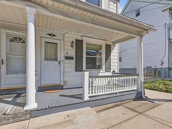 2nd image of 35 E Ettwein St
