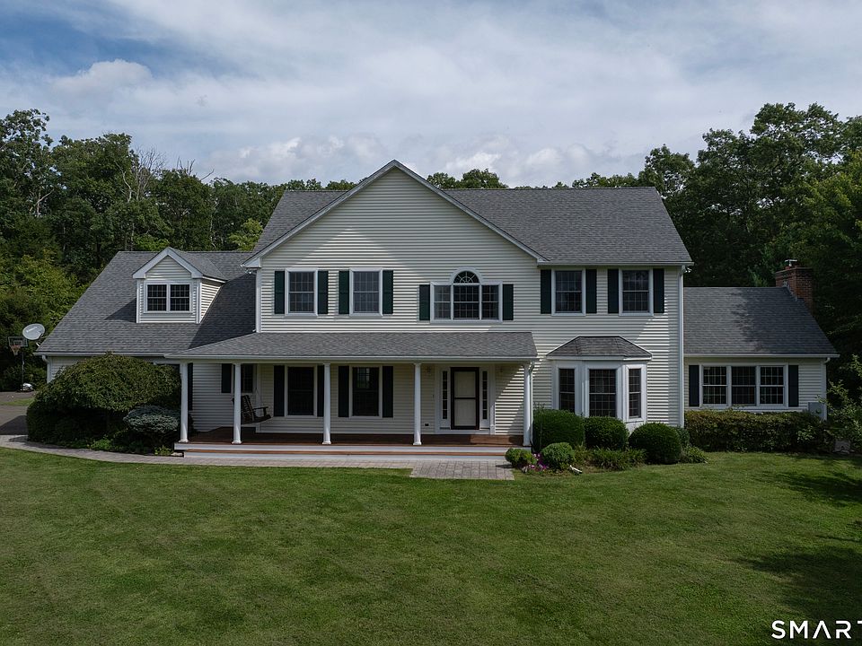 1st image of 14 James Vincent Drive