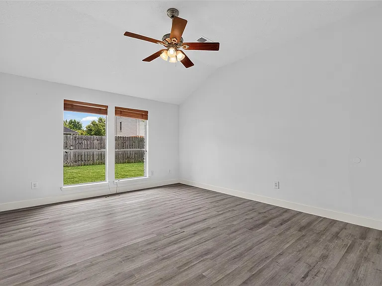 7206 Glen Rosa Dr — Photo 28