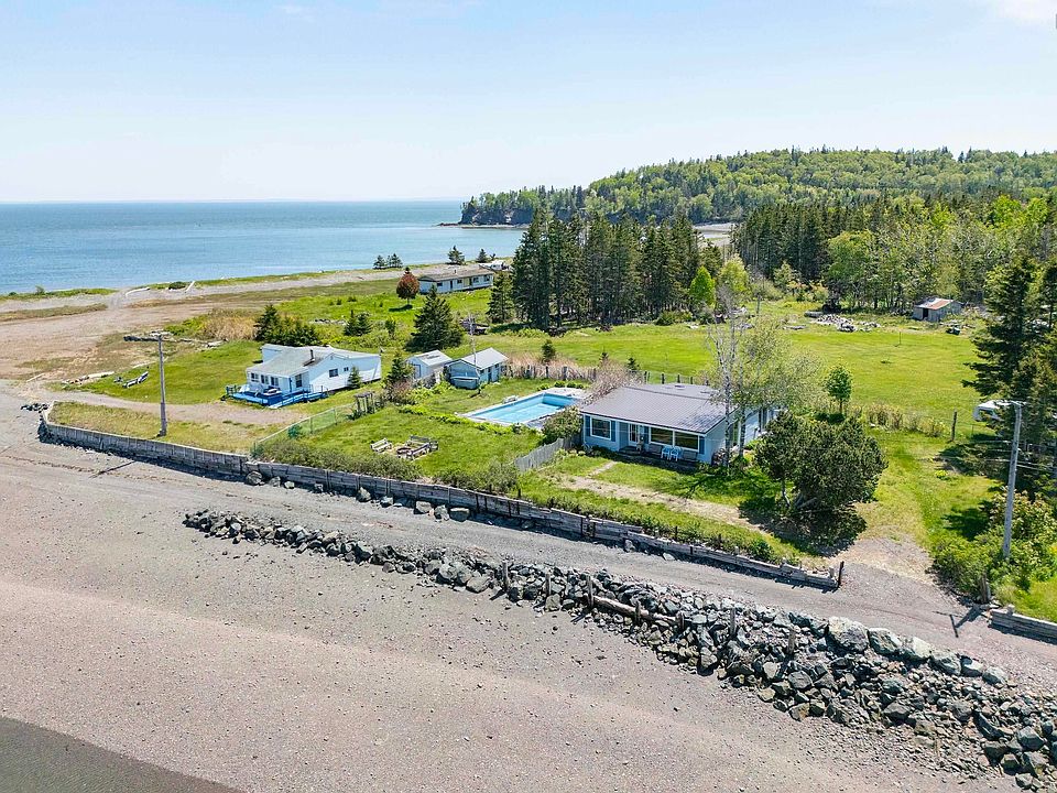 1st image of 208 Lighthouse Rd