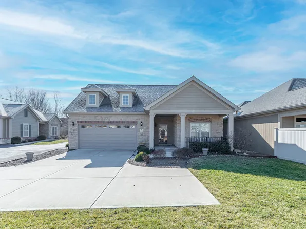 522 Bridgestone Dr, Mooresville, IN 46158