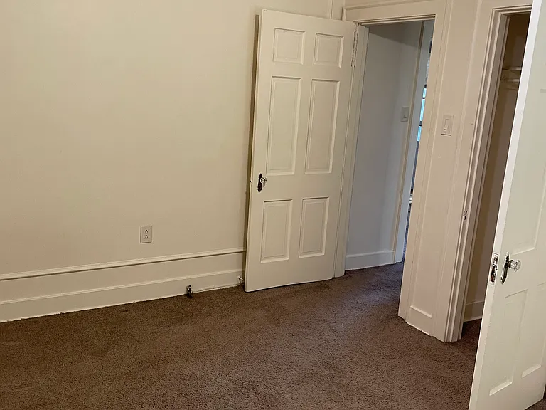 5914 Walnut St #301 — Photo 14