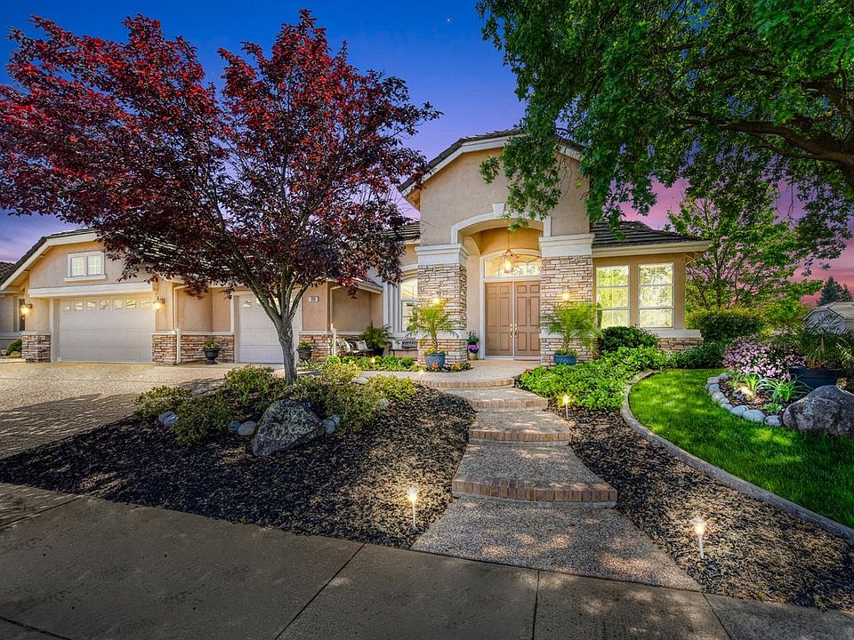 1st image of 300 Rosestone Ct