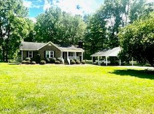 3000 Sterl Carrington Rd, Oxford, NC 27565