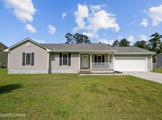 102 Laredo Dr, Jacksonville, NC 28540