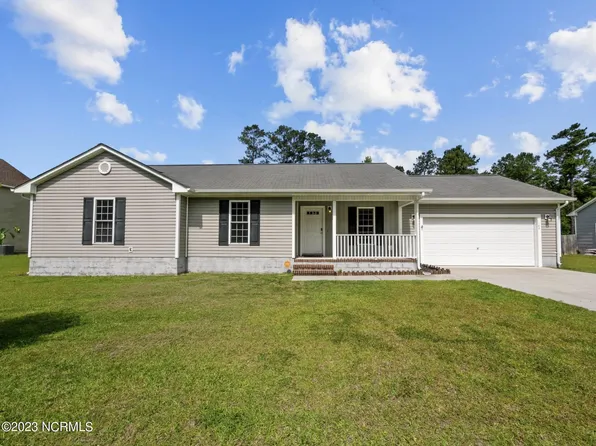 102 Laredo Drive, Jacksonville, NC 28540
