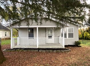 1923 Guy St, Statesville, NC 28677