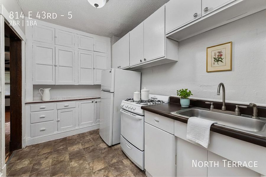 1st image of 814 E 43rd St APT 5
