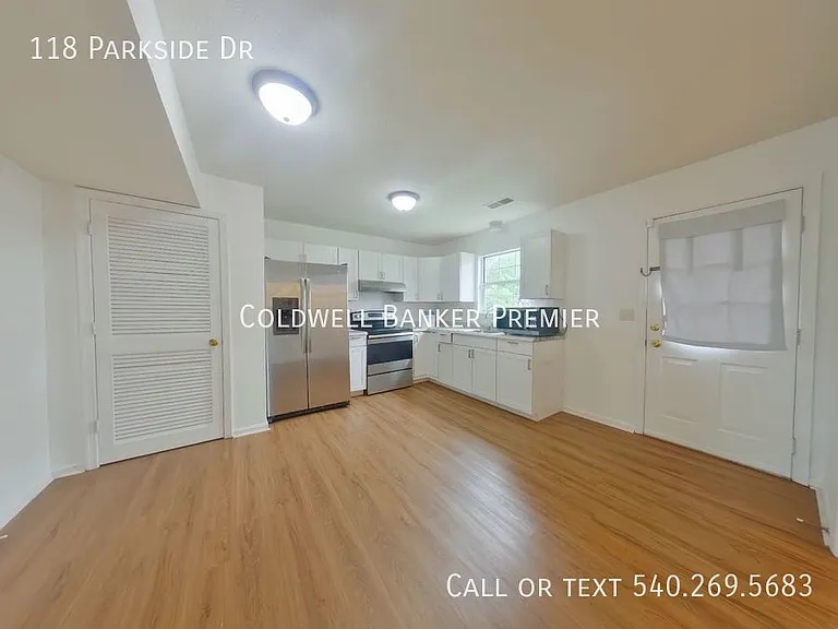 118 Parkside Dr — Photo 2