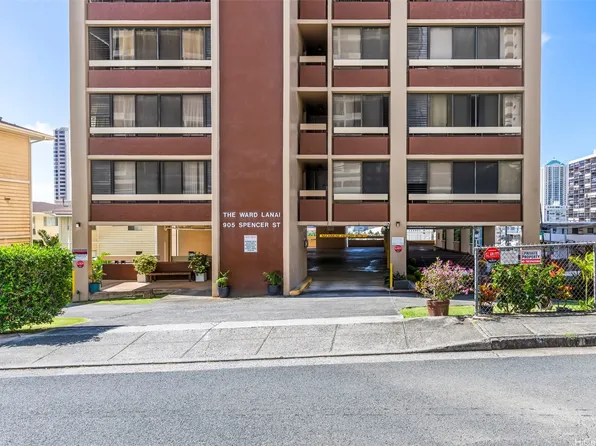 905 Spencer St APT 302, Honolulu, HI 96822