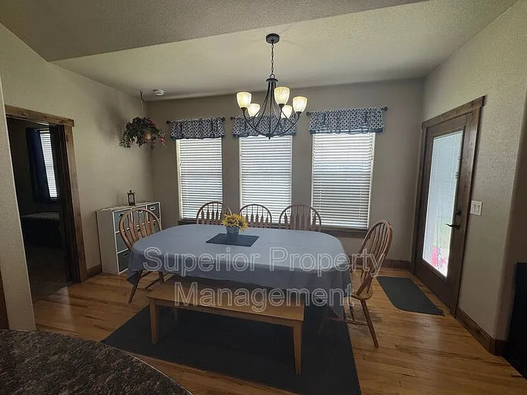 6515 Laramie St — Photo 14
