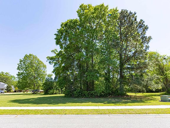 5th image of 1093 Rutledge Ct. NW