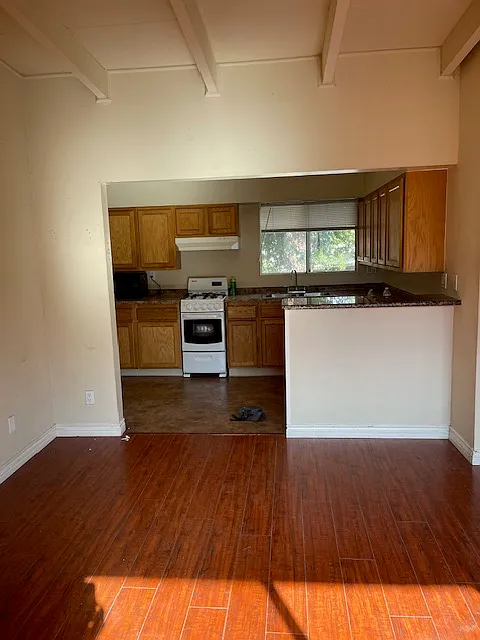 1 bed, 650 sqft, $1,895 — Photo 1