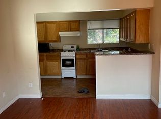 10840 Bluffside Dr #9, Studio City, CA 91604