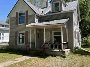 342 Norman St, Caro, MI 48723