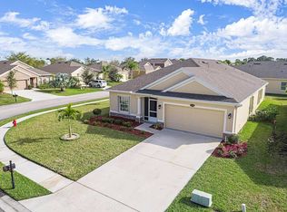 8140 Westfield Cir, Vero Beach, FL 32966