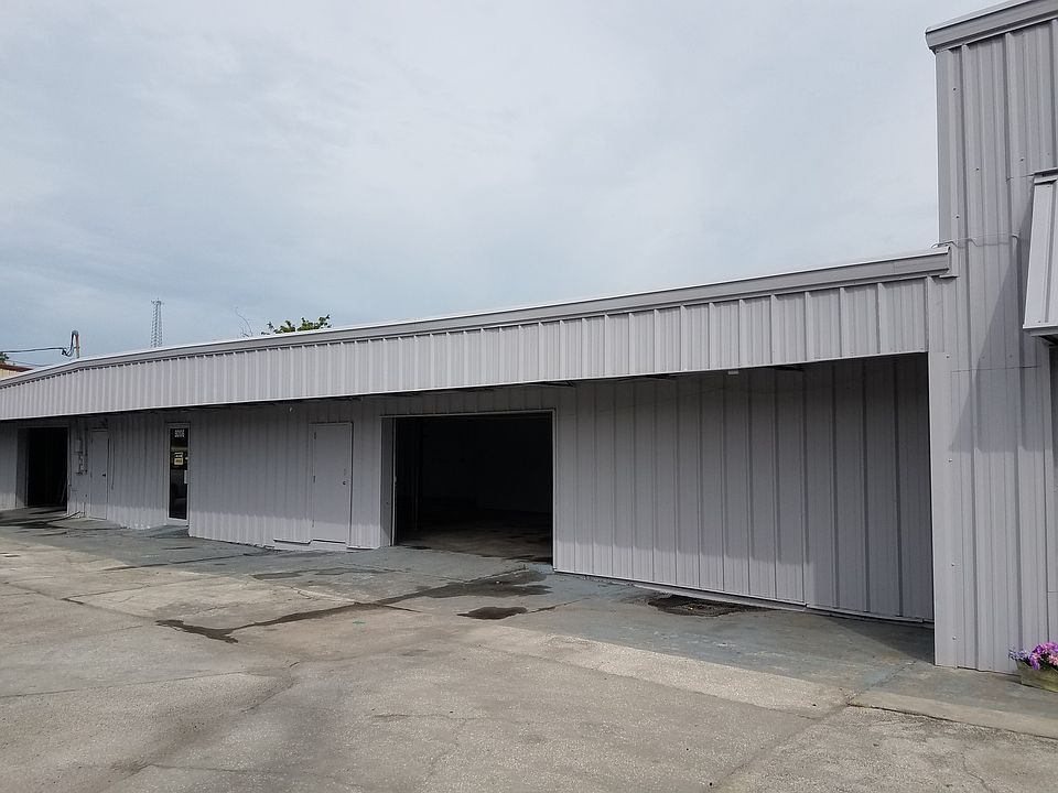 1st image of 8006 E Broadway Ave