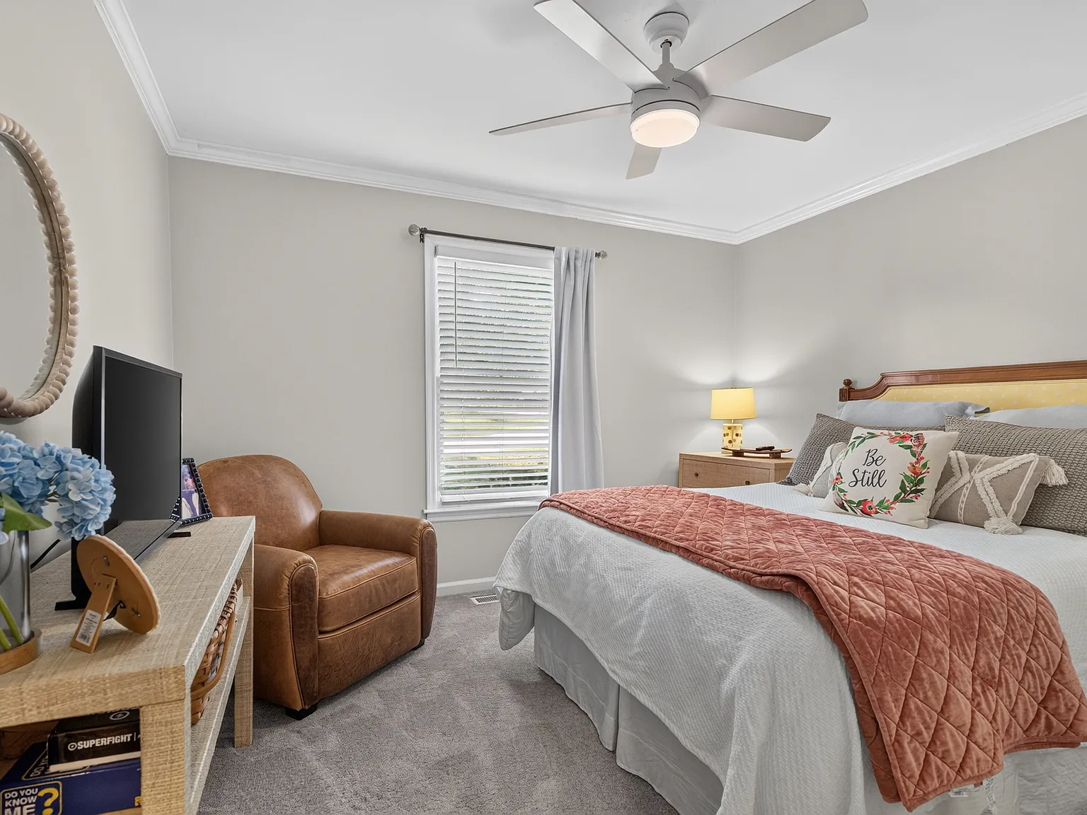 3 bed, 1405 sqft, $2,200 — Photo 4