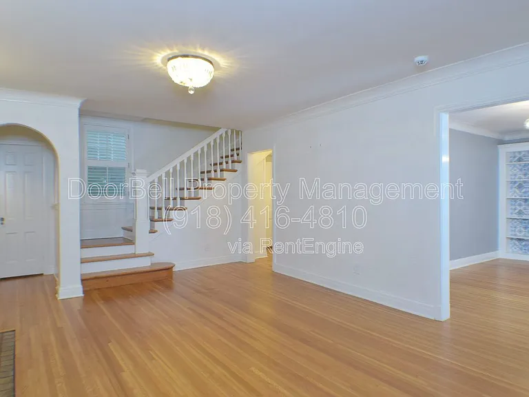 255 E 27th Pl S — Photo 7