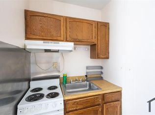 6 Barney Cir SE APT 3, Washington, DC 20003